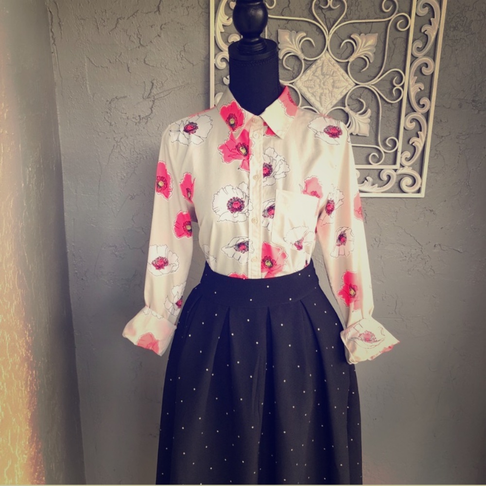 FINAL✨ floral button-down blouse//.
